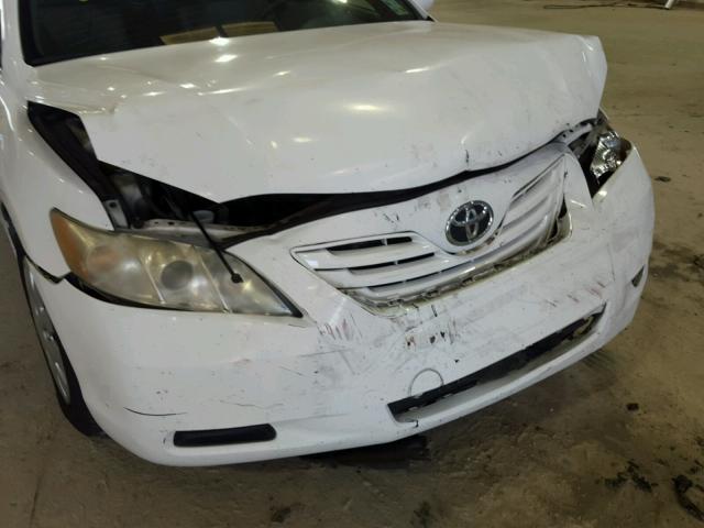 4T1BE46K59U806489 - 2009 TOYOTA CAMRY BASE WHITE photo 9