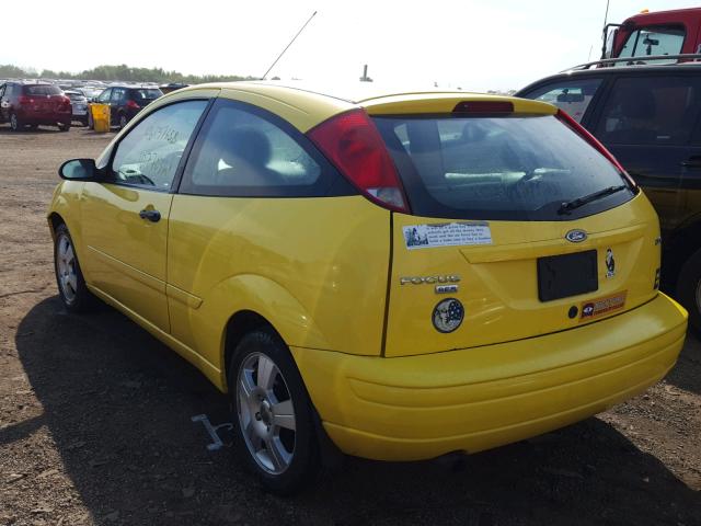 3FAFP31N65R127950 - 2005 FORD FOCUS ZX3 YELLOW photo 3