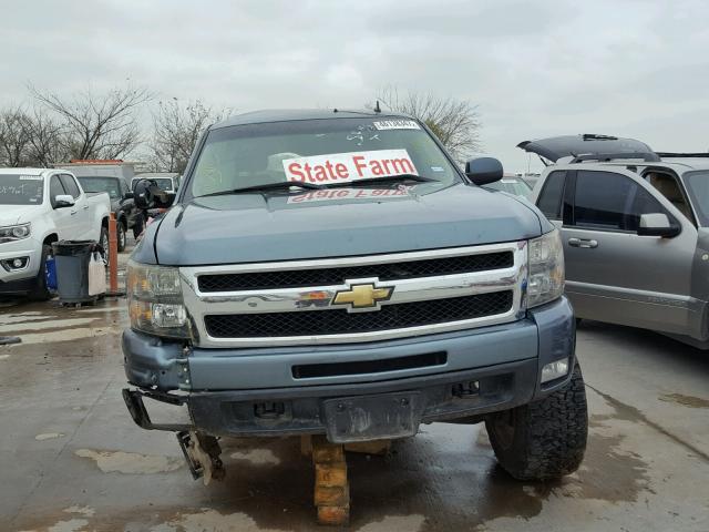 3GCPKTE31BG260368 - 2011 CHEVROLET SILVERADO BLUE photo 9