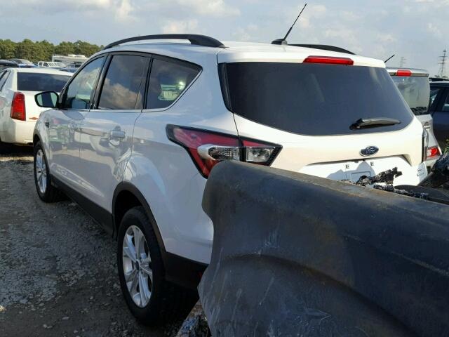 1FMCU0GDXHUC02984 - 2017 FORD ESCAPE SE WHITE photo 3