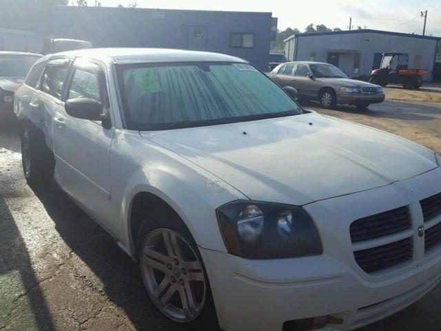 2D4FV48V95H159916 - 2005 DODGE MAGNUM SXT WHITE photo 1