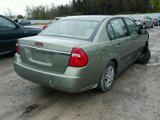 1G1ZS52F05F202494 - 2005 CHEVROLET MALIBU GREEN photo 4