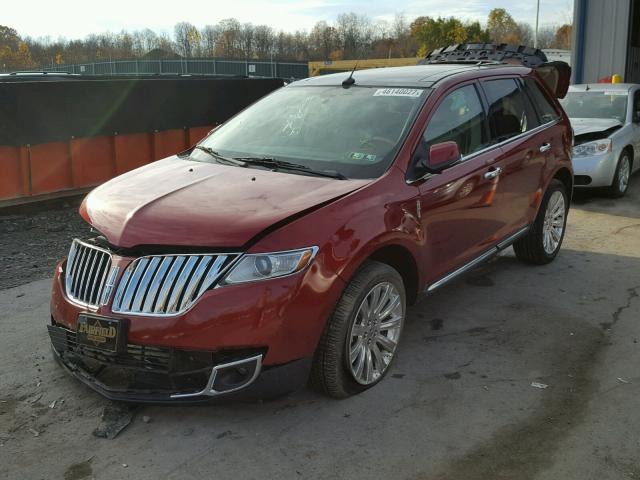 2LMDJ8JK7EBL17437 - 2014 LINCOLN MKX MAROON photo 2