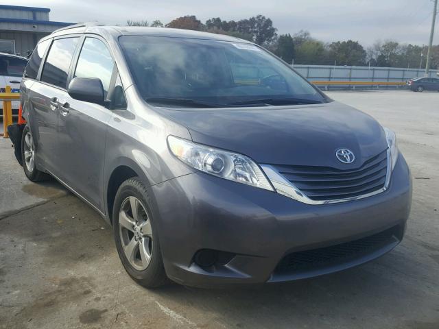 5TDKK3DC5GS714576 - 2016 TOYOTA SIENNA LE BLUE photo 1