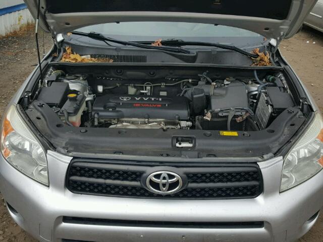 JTMBD33V876051520 - 2007 TOYOTA RAV4 SILVER photo 7