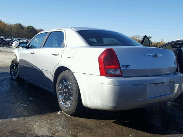 2C3KA43R47H680714 - 2007 CHRYSLER 300 SILVER photo 3