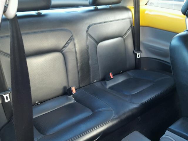 3VWCD21C2YM480845 - 2000 VOLKSWAGEN NEW BEETLE 黄色 照片 6