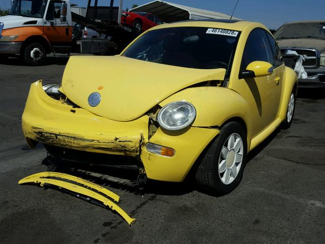 3VWCD31C64M405324 - 2004 VOLKSWAGEN NEW BEETLE Sarı foto 2