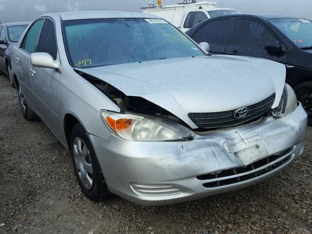 4T1BE32KX3U704502 - 2003 TOYOTA CAMRY LE SILVER photo 1
