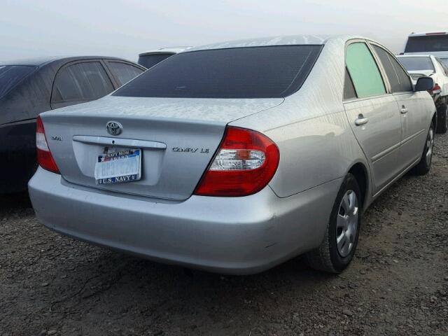 4T1BE32KX3U704502 - 2003 TOYOTA CAMRY LE SILVER photo 4