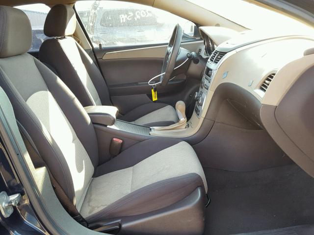 1G1ZG57B89F221937 - 2009 CHEVROLET MALIBU LS ლურჯი ფოტო 5