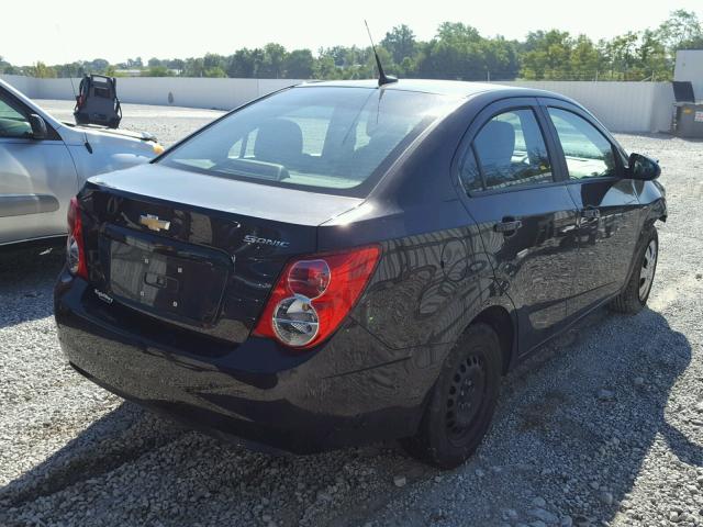 1G1JA5SG3D4239414 - 2013 CHEVROLET SONIC LS GRAY photo 4