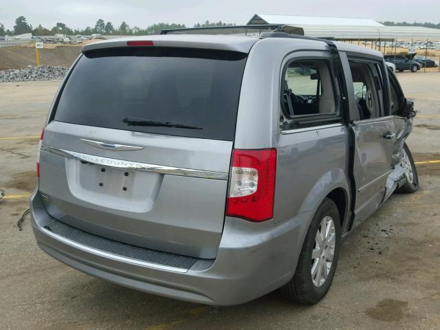 2C4RC1BG3FR720843 - 2015 CHRYSLER TOWN & COU SILVER photo 4