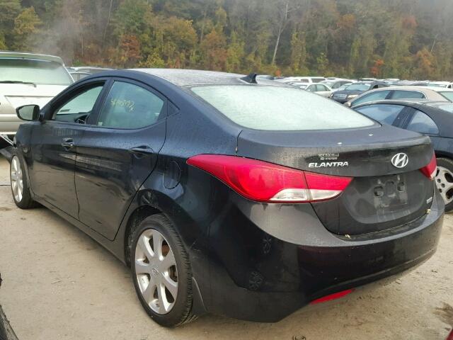 5NPDH4AE3DH279061 - 2013 HYUNDAI ELANTRA GL BLACK photo 3