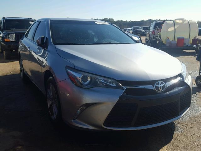 4T1BF1FK5GU128481 - 2016 TOYOTA CAMRY LE SILVER photo 1