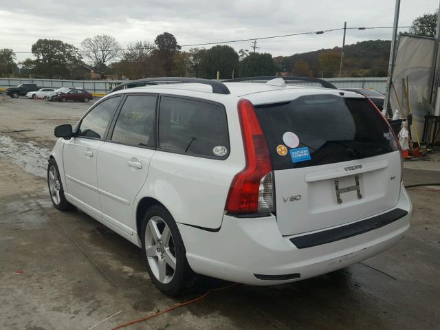 YV1MW382882402348 - 2008 VOLVO V50 WHITE photo 3