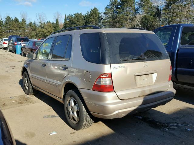 4JGAB54E92A292385 - 2002 MERCEDES-BENZ ML BEIGE photo 3