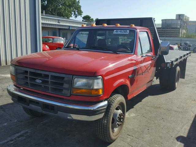 1FDLF47F1SEA22832 - 1995 FORD F SUPER DU RED photo 2