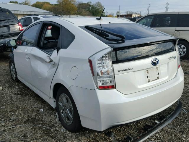 JTDKN3DU6A5015504 - 2010 TOYOTA PRIUS WHITE photo 3