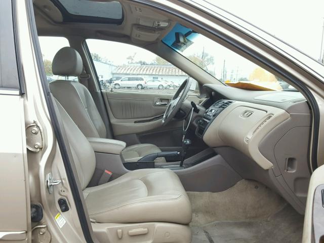 1HGCG16521A038568 - 2001 HONDA ACCORD TAN photo 5