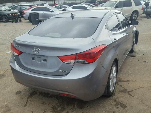 KMHDH4AE8DU943243 - 2013 HYUNDAI ELANTRA GL GRAY photo 4