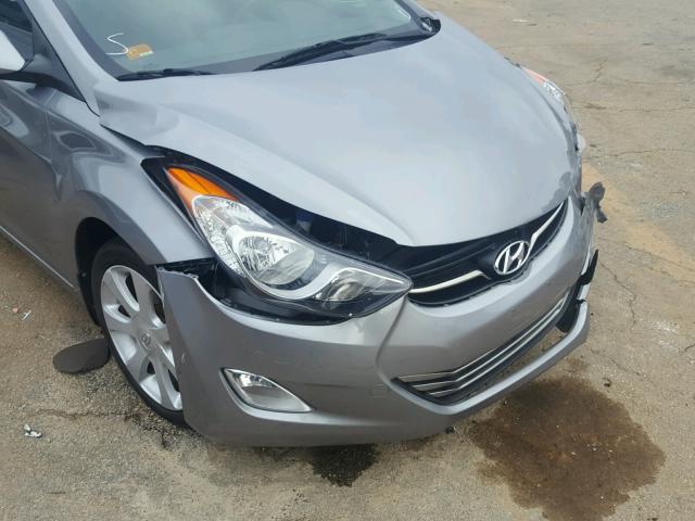 KMHDH4AE8DU943243 - 2013 HYUNDAI ELANTRA GL GRAY photo 9