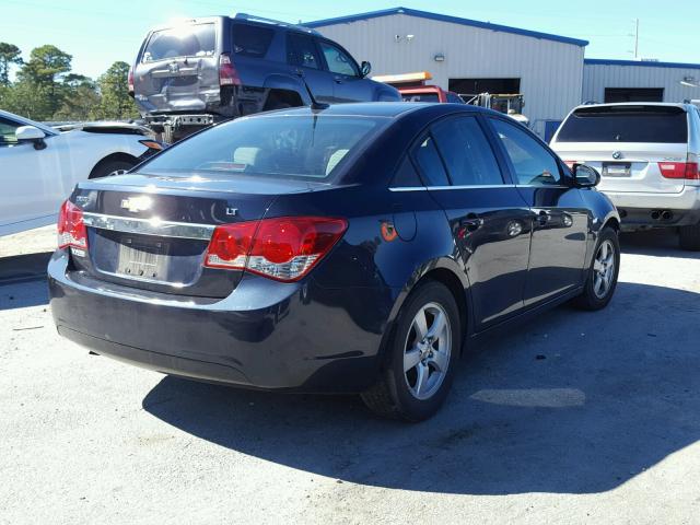 1G1PC5SBXE7412502 - 2014 CHEVROLET CRUZE LT BLUE photo 4