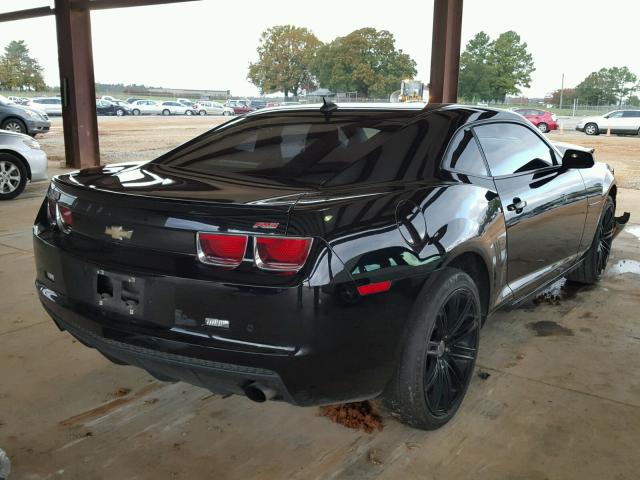 2G1FC1EVXA9158311 - 2010 CHEVROLET CAMARO LT BLACK photo 4