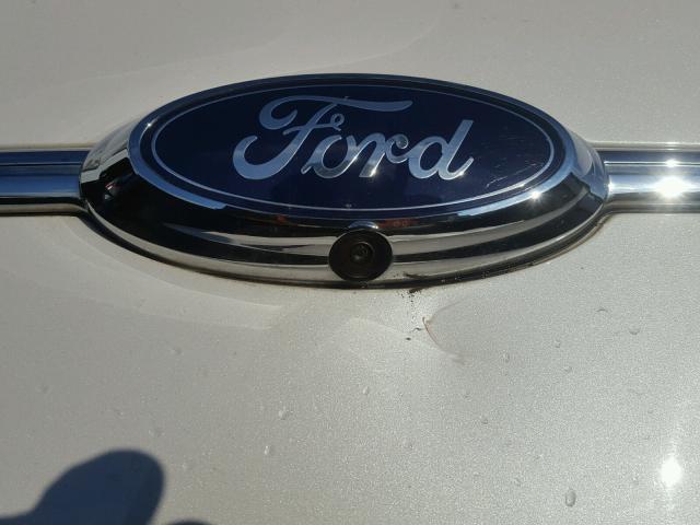 1FAHP2F81DG228924 - 2013 FORD TAURUS WHITE photo 9