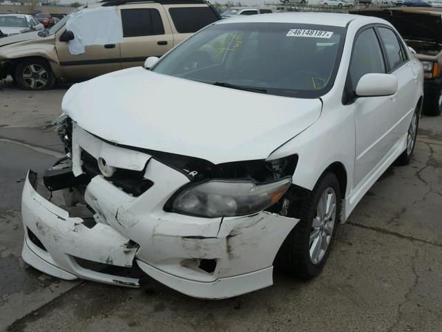 1NXBU4EE9AZ323820 - 2010 TOYOTA COROLLA BA WHITE photo 2