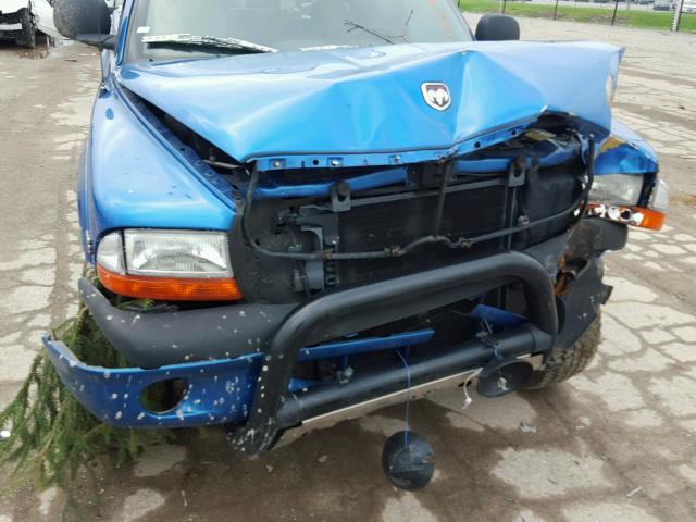 1B7GG22X6XS256612 - 1999 DODGE DAKOTA BLUE photo 9