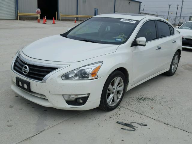 1N4AL3AP9DN580338 - 2013 NISSAN ALTIMA 2.5 WHITE photo 2