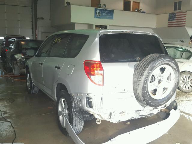 JTMBD33V086064652 - 2008 TOYOTA RAV4 SILVER photo 3