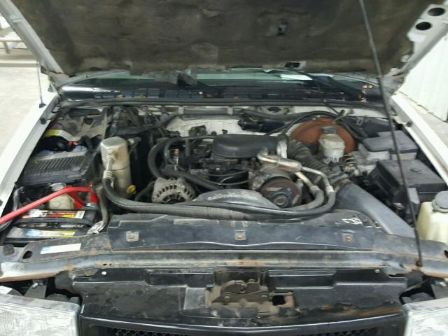 1GNCS13W6W2285904 - 1998 CHEVROLET BLAZER WHITE photo 7