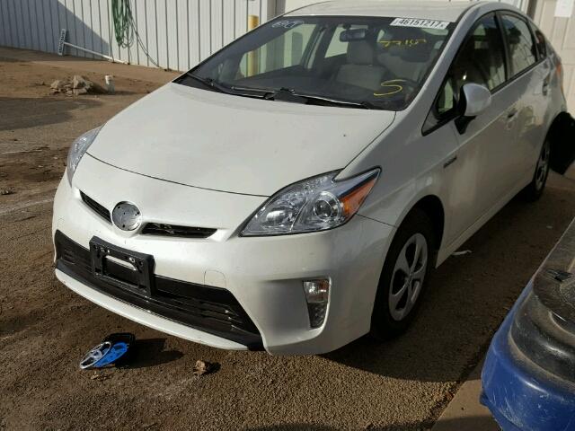 JTDKN3DUXC1552404 - 2012 TOYOTA PRIUS WHITE photo 2