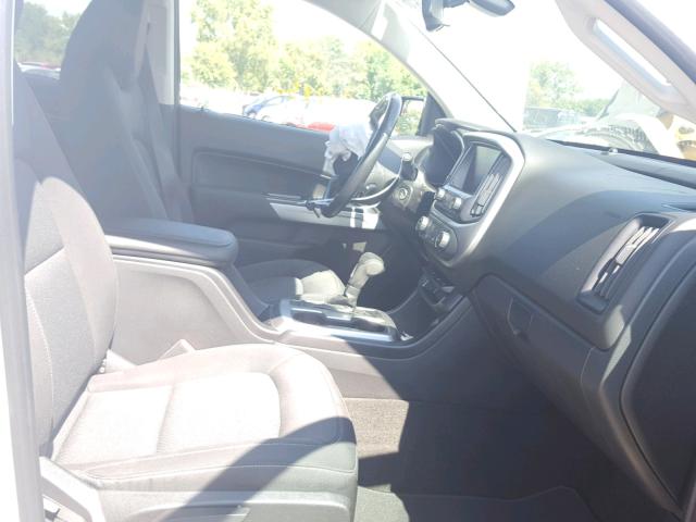 1GCGTCEN3H1247224 - 2017 CHEVROLET COLORADO L SILVER photo 5
