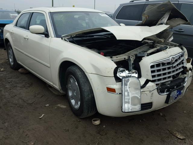 2C3AA53G25H675007 - 2005 CHRYSLER 300 TOURIN WHITE photo 1