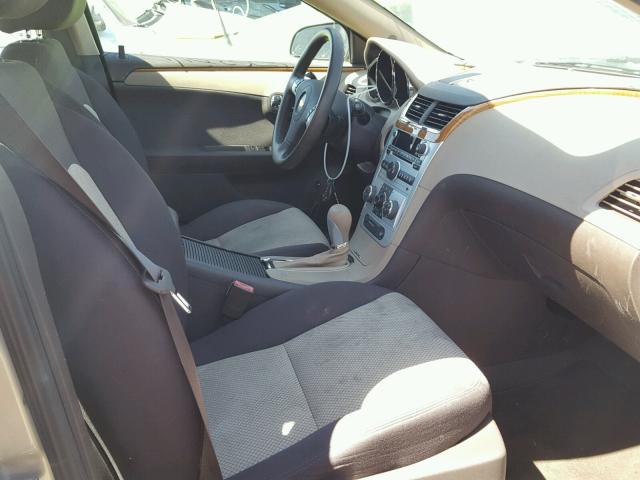 1G1ZC5EB9AF104077 - 2010 CHEVROLET MALIBU 1LT ოქროსფერი ფოტო 5