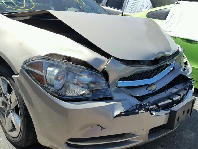 1G1ZC5EB9AF104077 - 2010 CHEVROLET MALIBU 1LT ოქროსფერი ფოტო 9