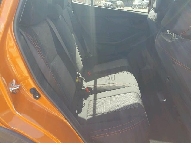 JF2GTADC7J8219915 - 2018 SUBARU CROSSTREK ORANGE photo 6