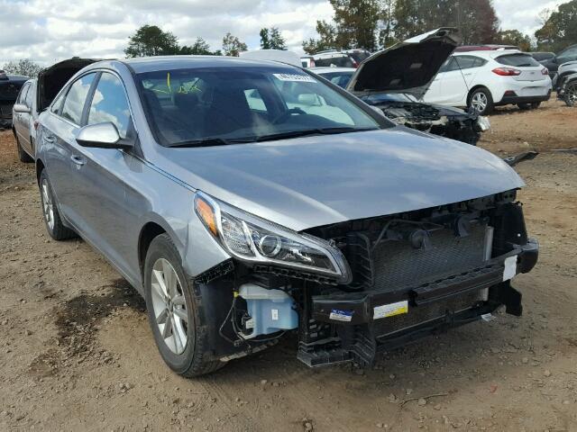 5NPE24AF0FH075822 - 2015 HYUNDAI SONATA SE SILVER photo 1