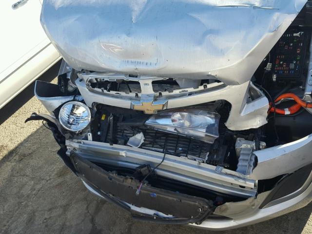 KL8CK6S02GC587455 - 2016 CHEVROLET SPARK EV 1 绿色 照片 7