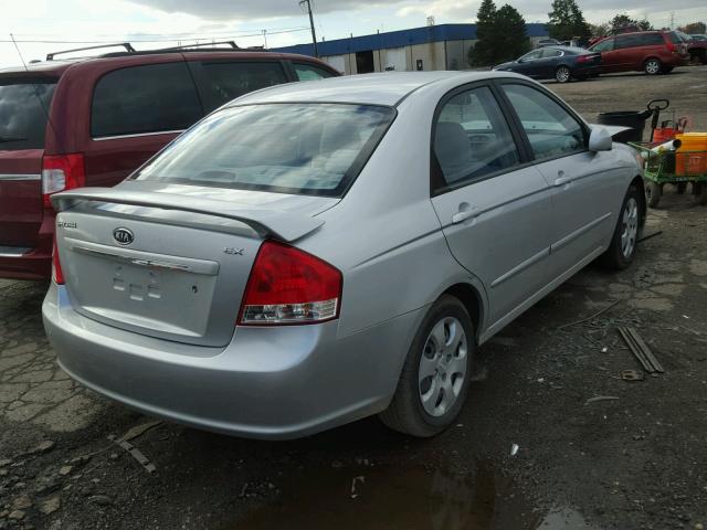 KNAFE221495650363 - 2009 KIA SPECTRA EX SILVER photo 4