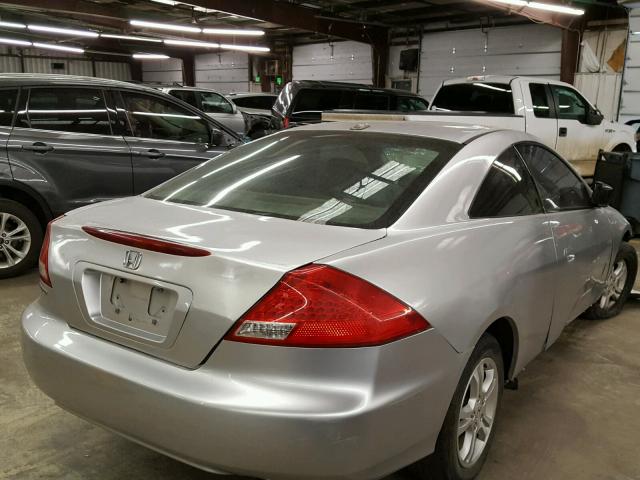 1HGCM72697A006042 - 2007 HONDA ACCORD EX SILVER photo 4