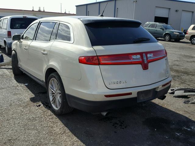 2LMHJ5AT5EBL56939 - 2014 LINCOLN MKT CREAM photo 3