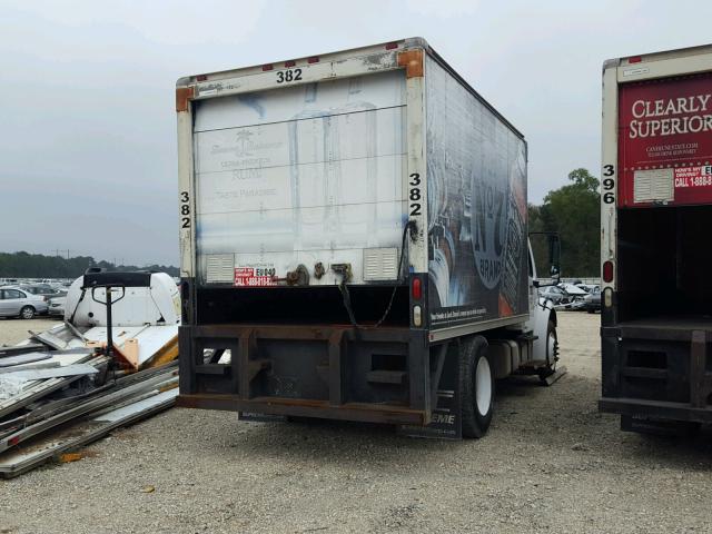 1FVACWCS47HY35255 - 2007 FREIGHTLINER M2 WHITE photo 4