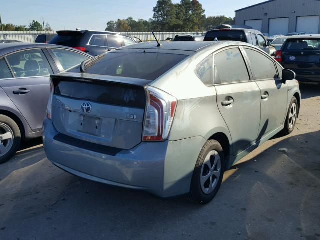 JTDKN3DU3D5650782 - 2013 TOYOTA PRIUS SILVER photo 4