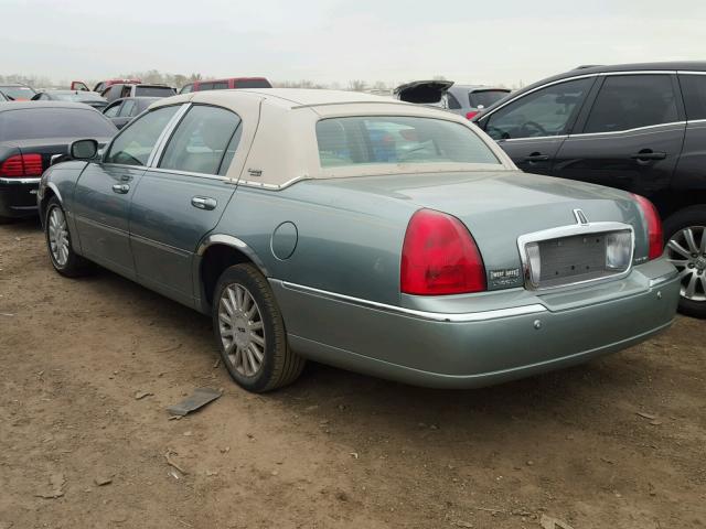 1LNHM82W45Y611550 - 2005 LINCOLN TOWN CAR S GREEN photo 3