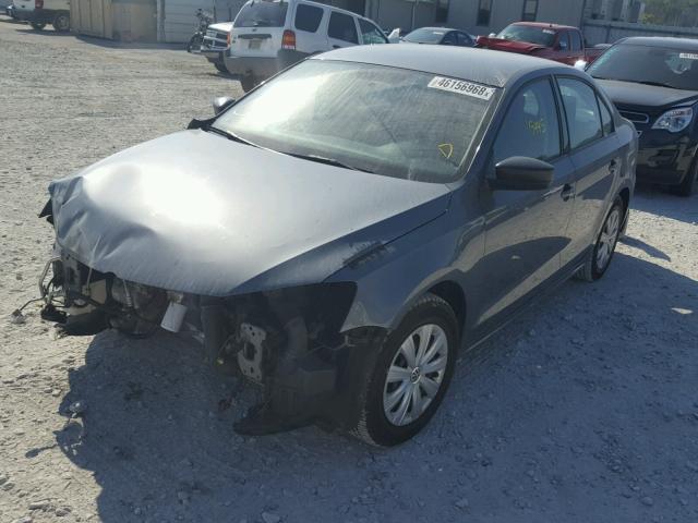3VW2K7AJ9DM444478 - 2013 VOLKSWAGEN JETTA BASE GRAY photo 2