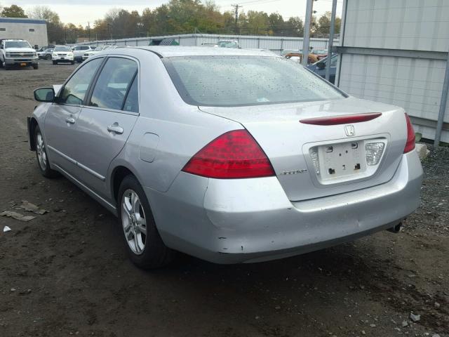 1HGCM56396A169650 - 2006 HONDA ACCORD SE SILVER photo 3